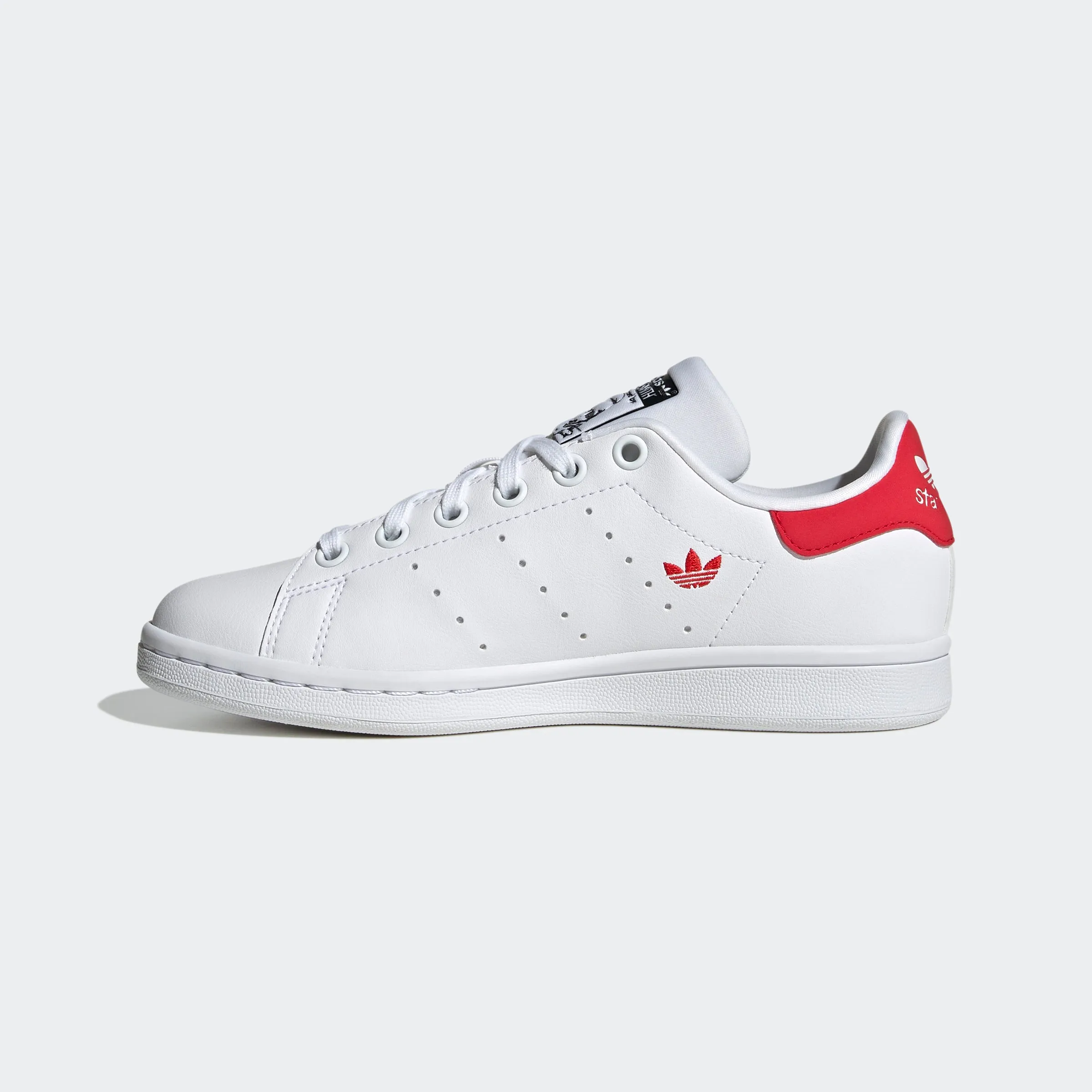 Big Kids’ adidas Originals Stan Smith Hello Kitty Shoes