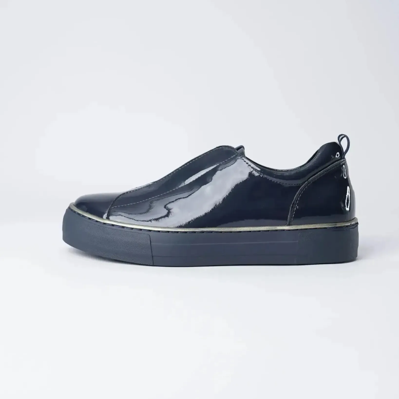 Fredie Navy Patent Leather Sneakers