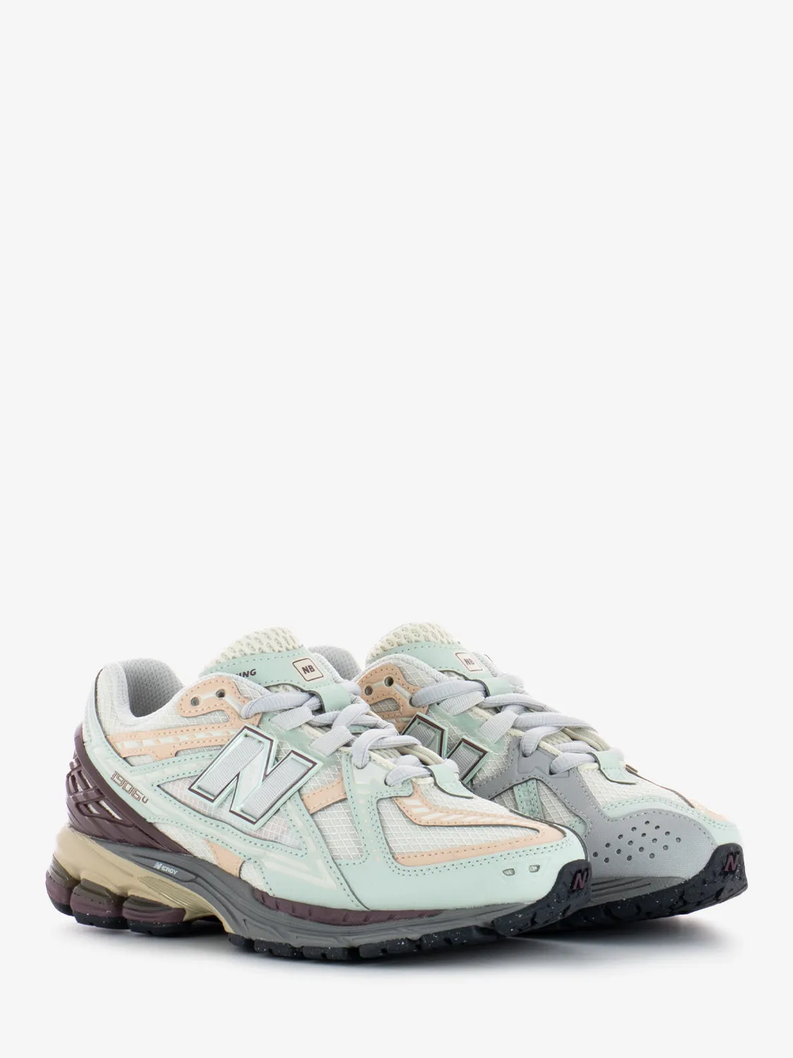 Sneakers M1906ND lifestyle clay ash